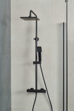 GENOVA BLACK TUŠ SET S TERM. MIJEŠALICOM - Slika 2