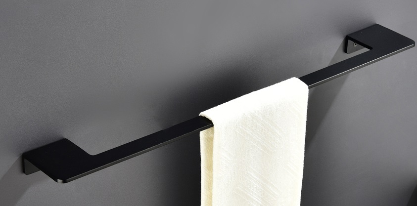 17175_1.jpg NERO DRŽAČ ZA RUČNIK 61 cm - CRNA - Slika 1