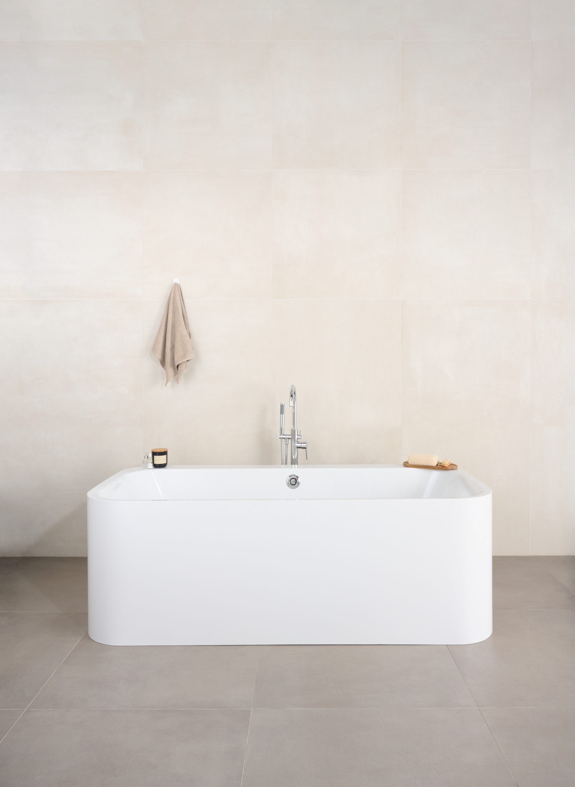 AA17005_1.jpg COMFORT 185 SAMOSTOJEĆA KADA WHITE MATT 185x85x62 cm - Slika 1