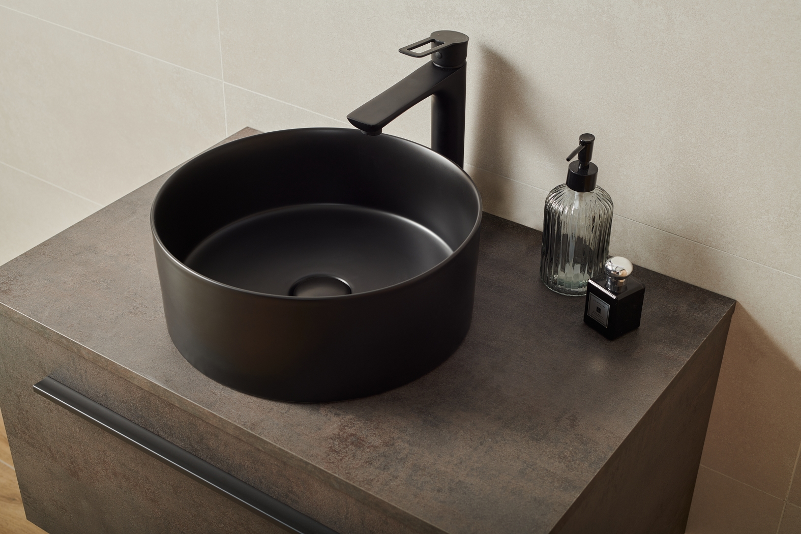 markomihaljevic.com MARLA NADGRADNI KERAMIČKI UMIVAONIK 358x358x137 mm - Slika 1