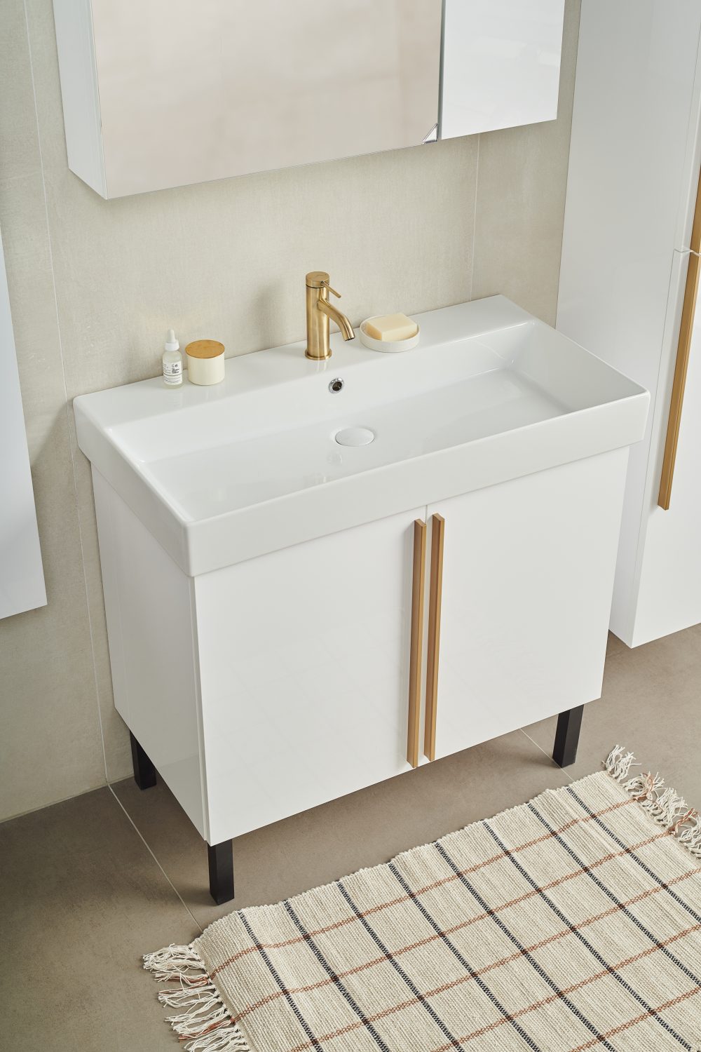 OLIVIA UGRADBENI KERAMIČKI UMIVAONIK BIJELI 700x455x100 mm - Slika 2