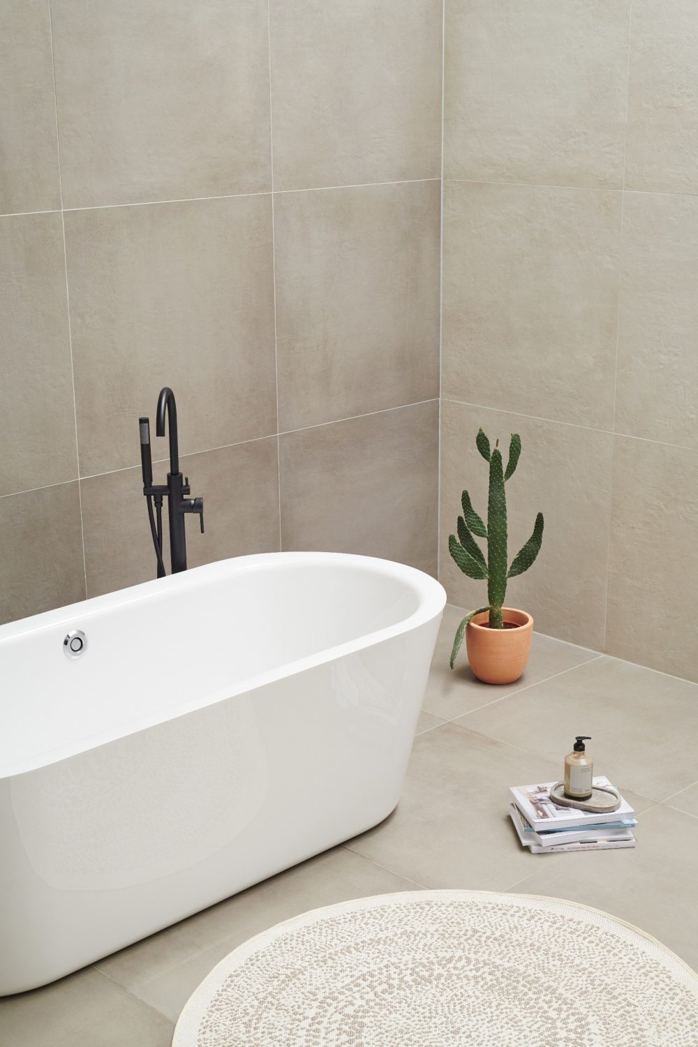 ESSENCE 185 SAMOSTOJEĆA KADA 185x80x60 cm - Slika 4